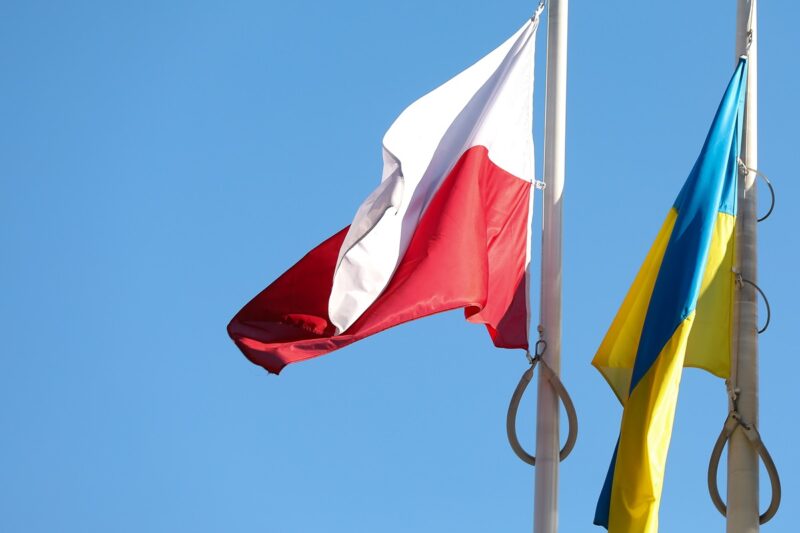 Україна відповіла на постанову Польщі про Волинську трагедію