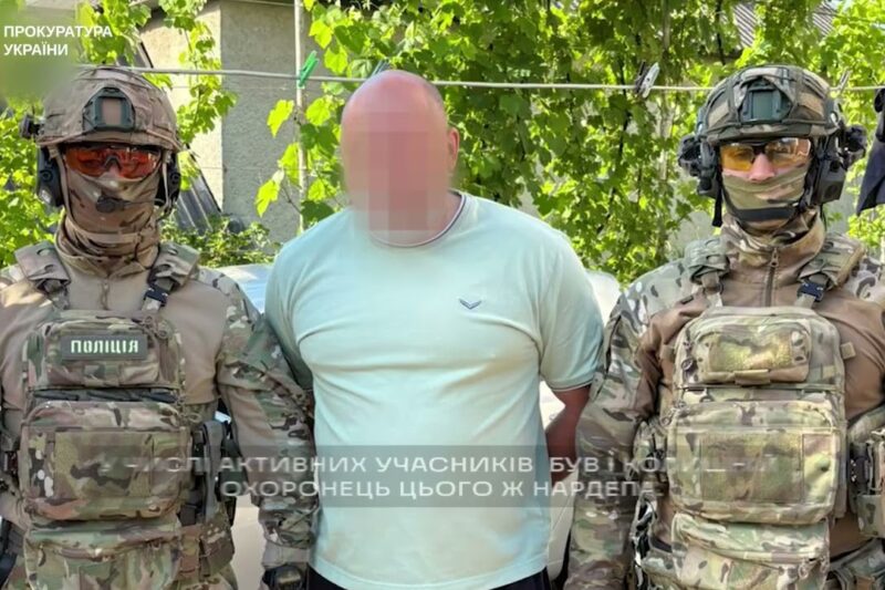 113 обшуків, 20 затриманих – ліквідована міжнародна наркомережа, яка діяла в трьох країнах