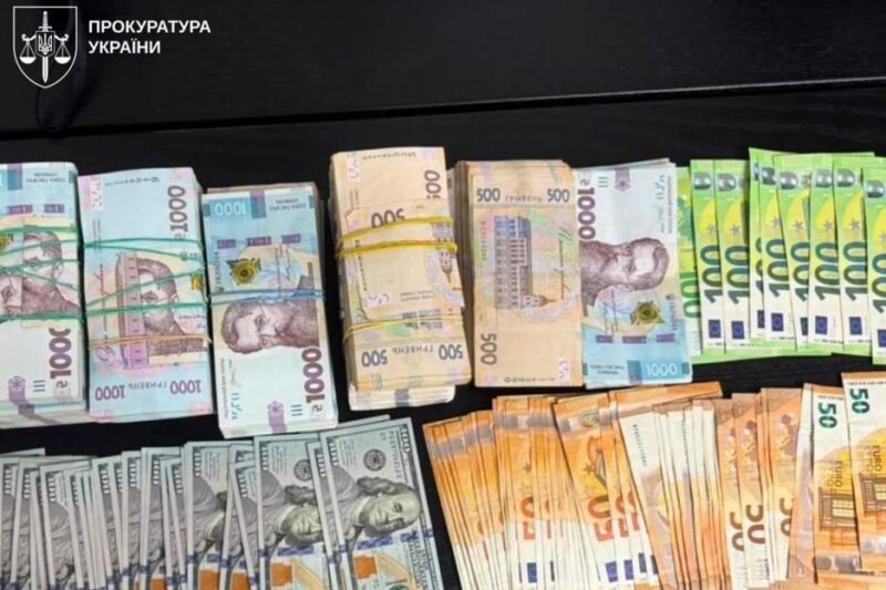 За $5 тисяч оформлювали викладачами: розкрито схему відстрочок