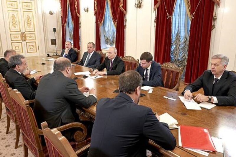 Зеленський: Навколо Путіна дуже токсична атмосфера