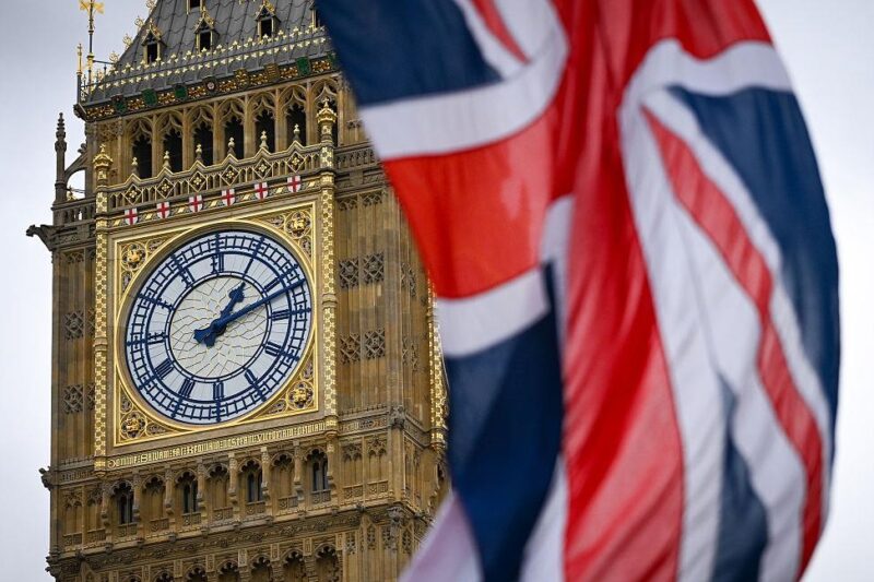 Британія розширила санкції проти Росії
