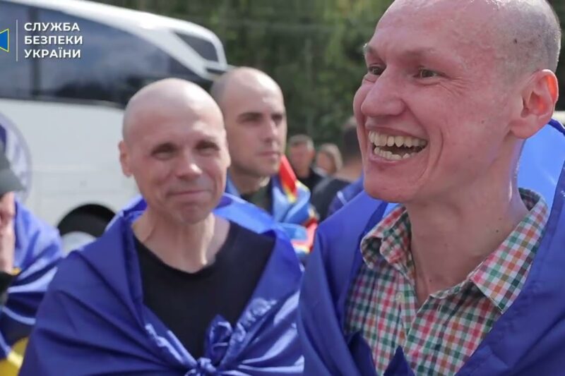 СБУ показала ексклюзивне відео з обміну полоненими 19 серпня