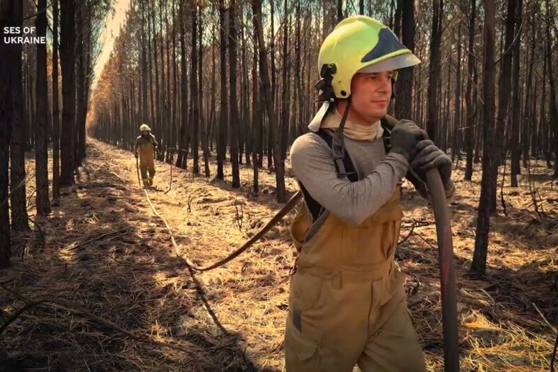 «Вони прийшли, коли все палало, і просто врятували нас»…ФРАНЦІЯ