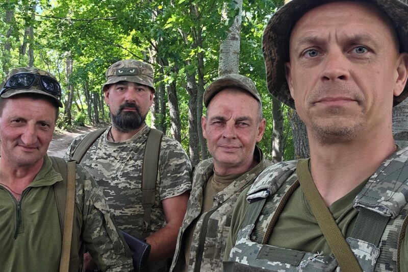 Коли мовчить зв’язок –  мовчить уся бригада. Зв’язківці просять допомоги