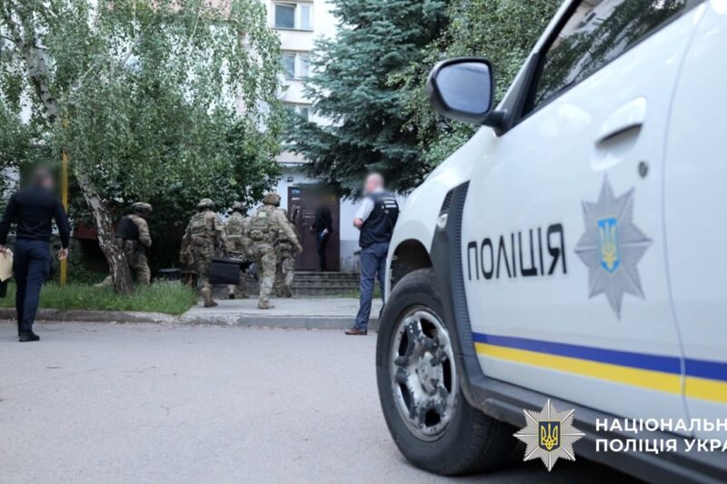 На Дніпропетровщині військові бухгалтери незаконно отримували “бойові”