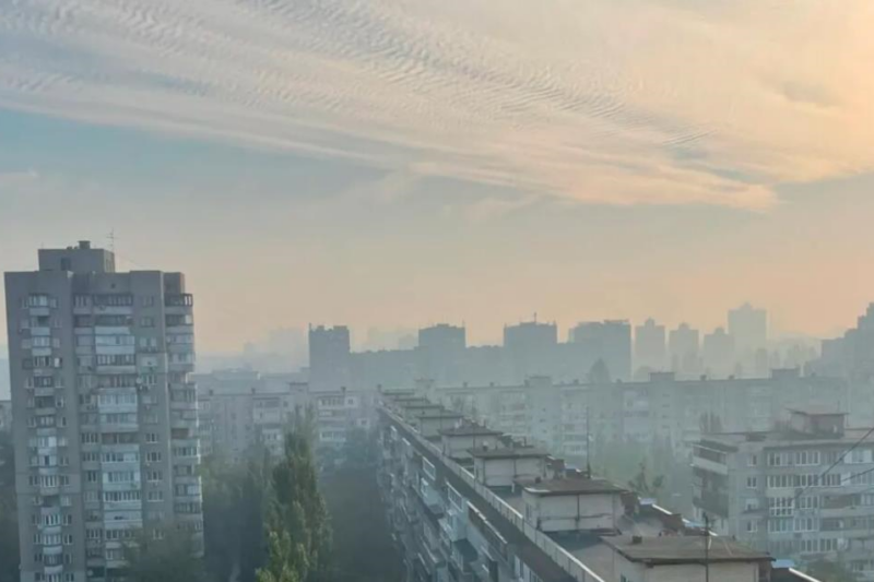 На Київщині у низці міст погіршилась якість повітря