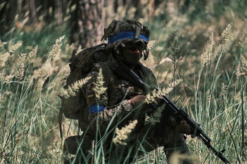 Росіяни посилили штурми: 181 бій на фронті