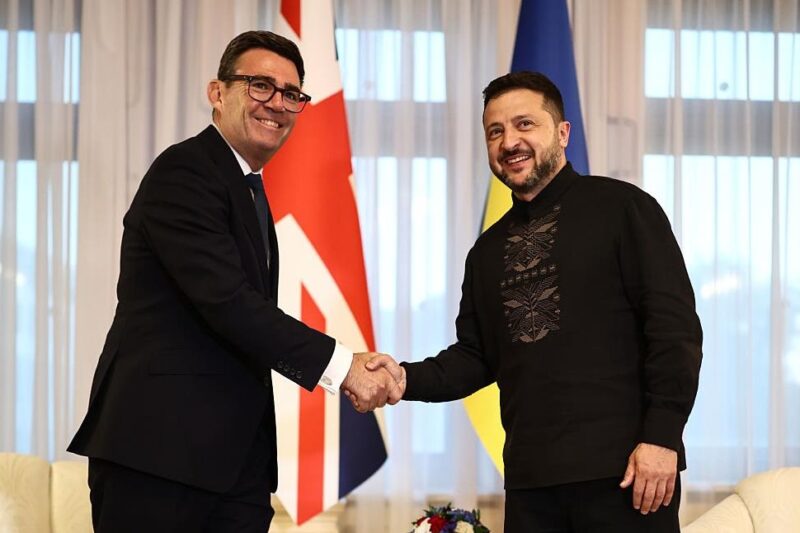 Україна та Британія підписали історичну угоду